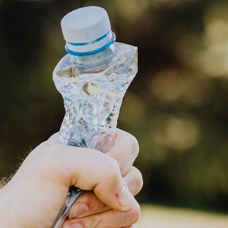 >Menos plástico en Puertos