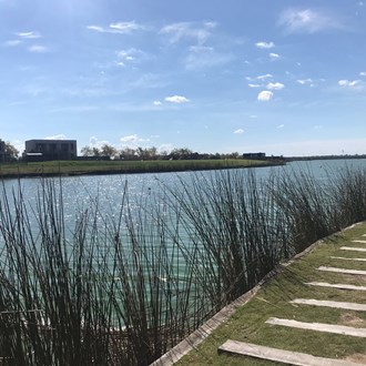 >Nivel de agua en lagunas